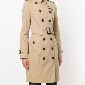 Burberry Sandringham Trench Coat
